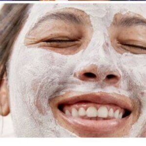 Purlisse Pumpkin Ginger Detoxifying Charcoal Mask